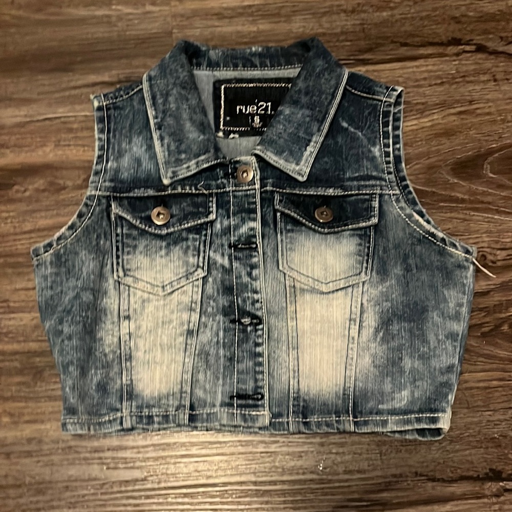 Cropped blue Jean vest